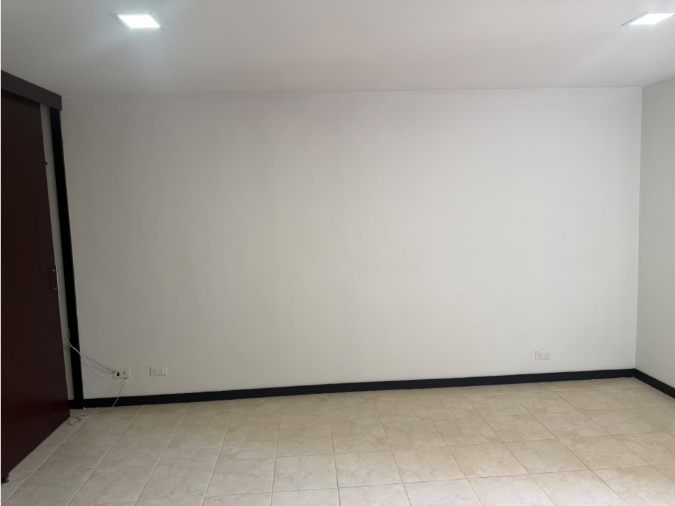 EN ARRIENDO APARTAMENTO EN EL POBLADO MEDELLÍN COLOMBIA — foto 5