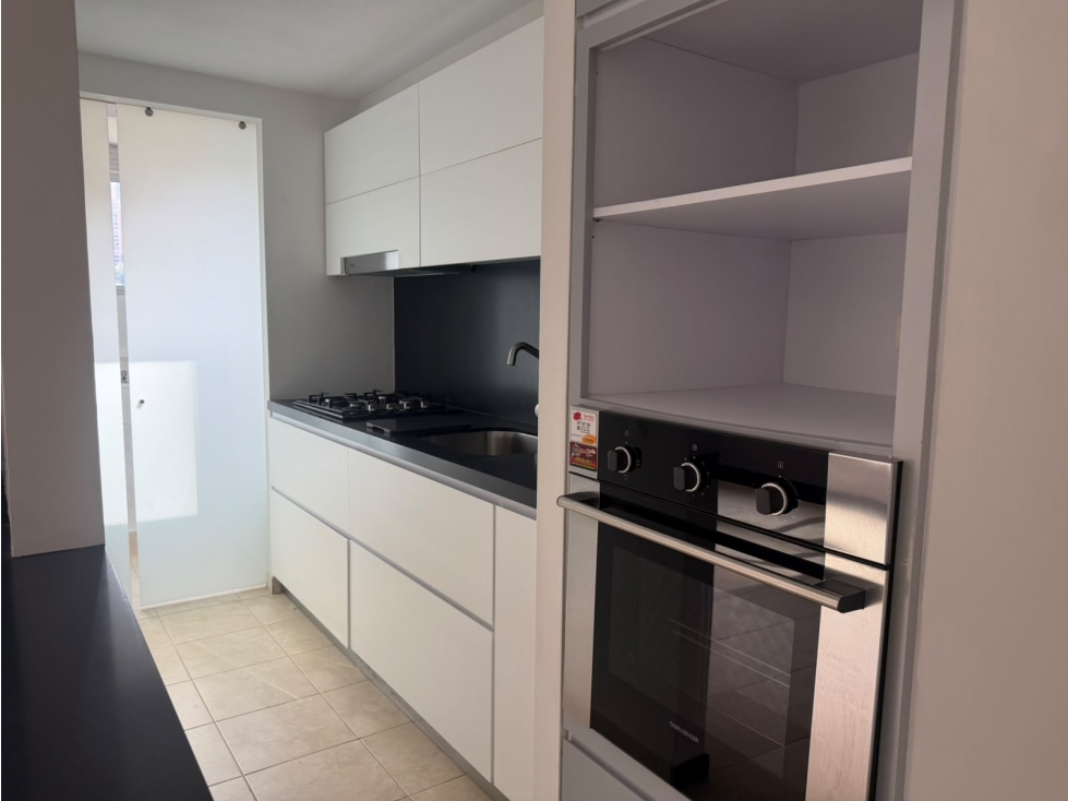 EN ARRIENDO APARTAMENTO EN EL POBLADO MEDELLÍN COLOMBIA