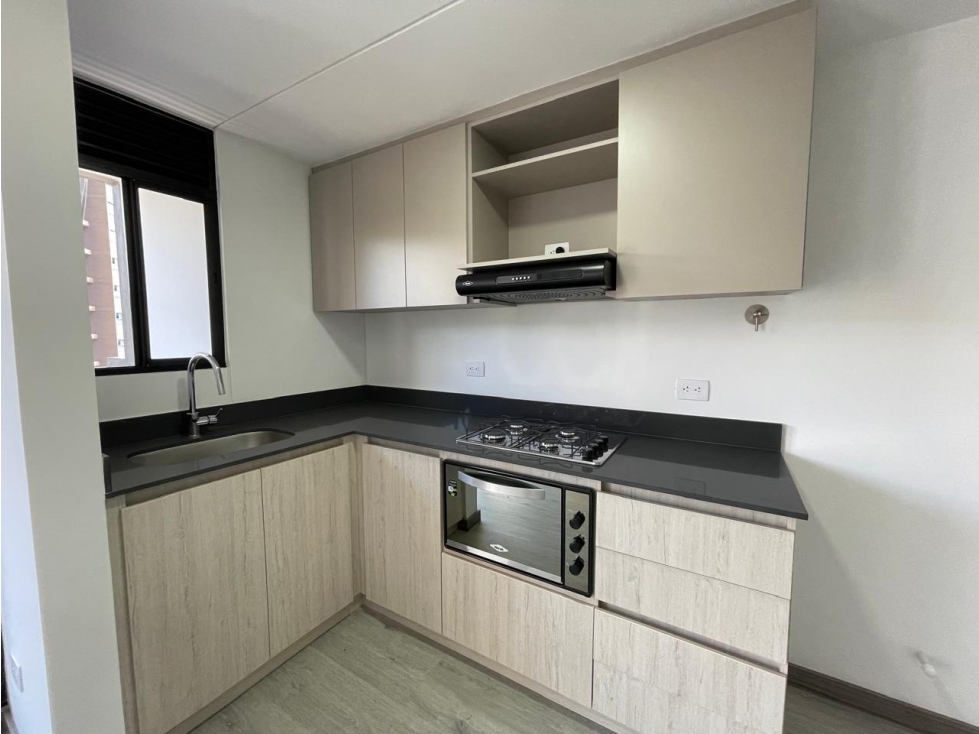 ARRIENDO APARTAMENTO SECTOR COUNTRY CLUB EN LAS PALMAS MEDELLIN — foto 5