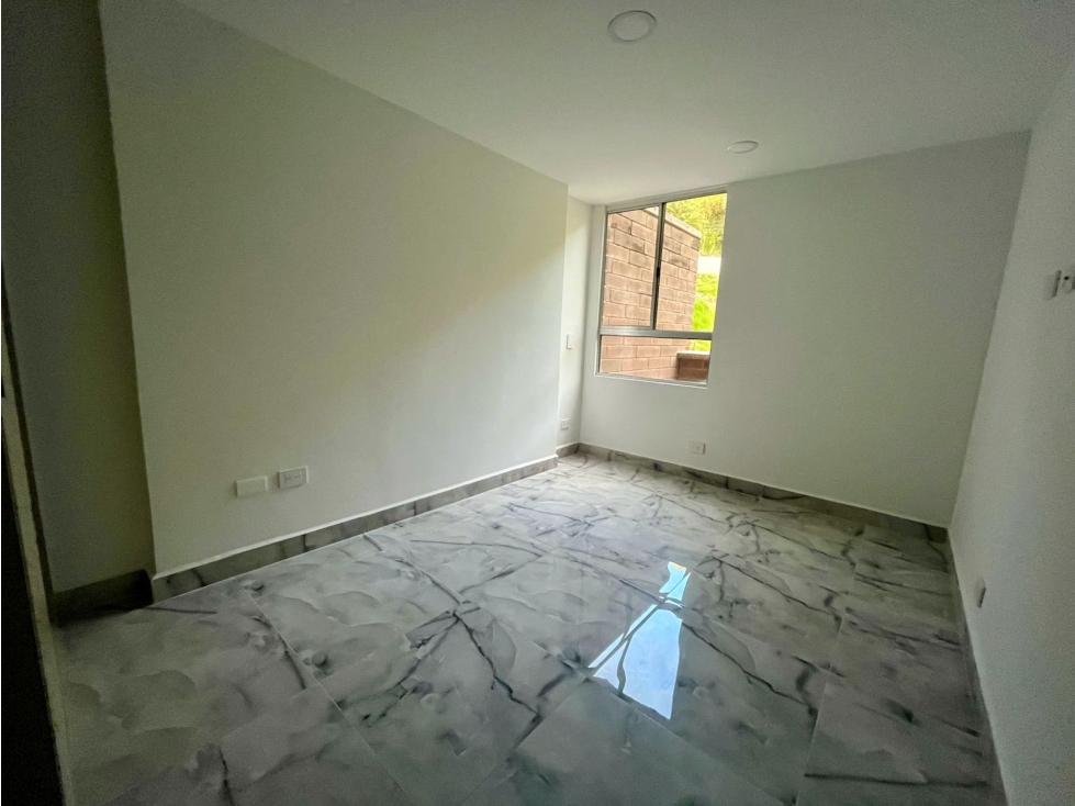VENTA APARTAMENTO EN POBLADO SECTOR LOMA DEL ÍNDIO — foto 3