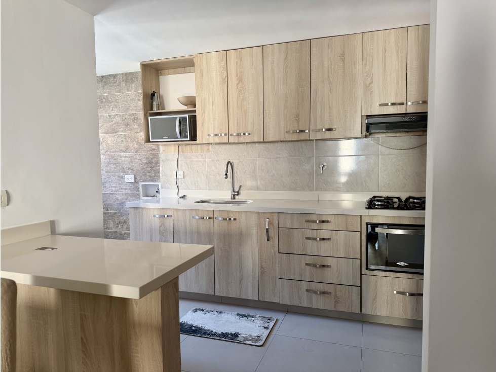 VENDO APARTAMENTO EN EL POBLADO SECTOR VIZCAYA — foto 2