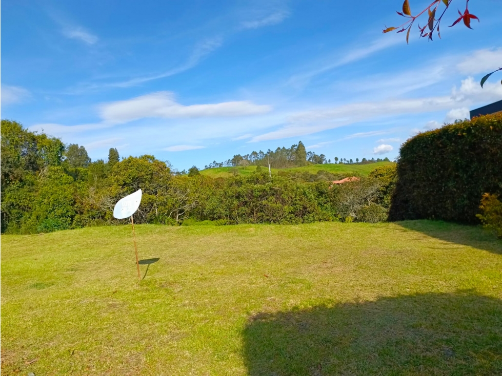 VENTA LOTE EN ALTO DE PALMAS
