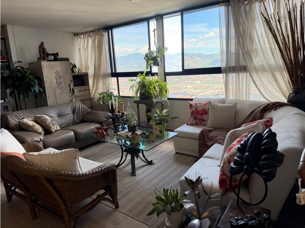 EN ARRIENDO APARTAMENTO EN EL POBLADO SECTOR PALMAS COUNTRY CLUB — foto 2