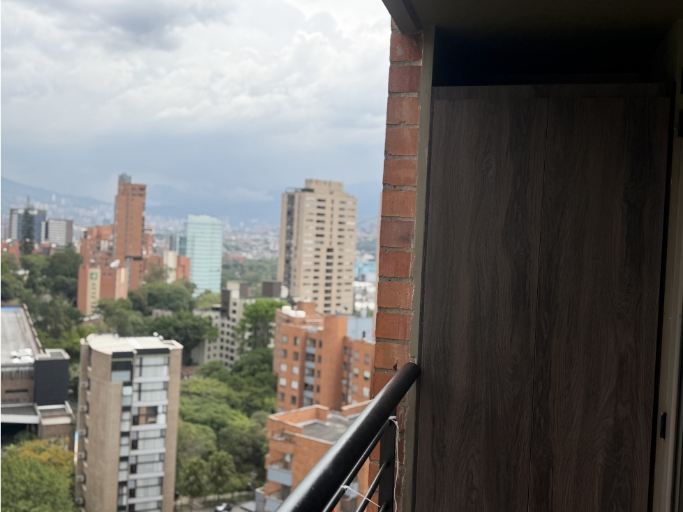 EN ARRIENDO APARTAMENTO LOMA DEL ENCIERRO CASTROPOL EN EL POBLADO — foto 4