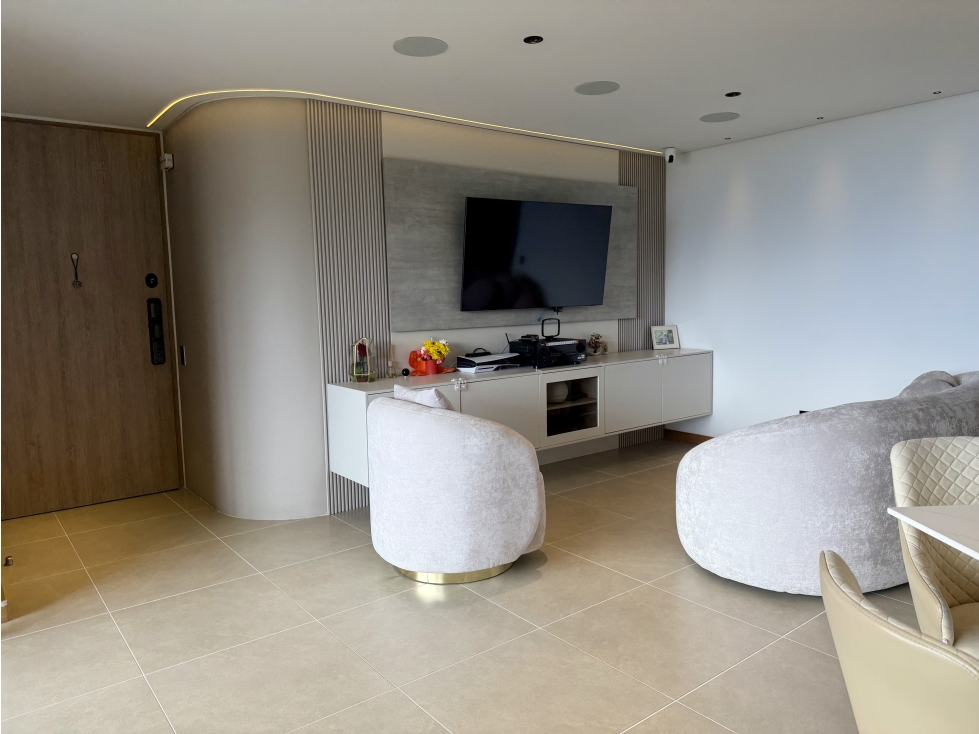 VENTA APARTAMENTO EN EL POBLADO SECTOR AV. LAS PALMAS — foto 3