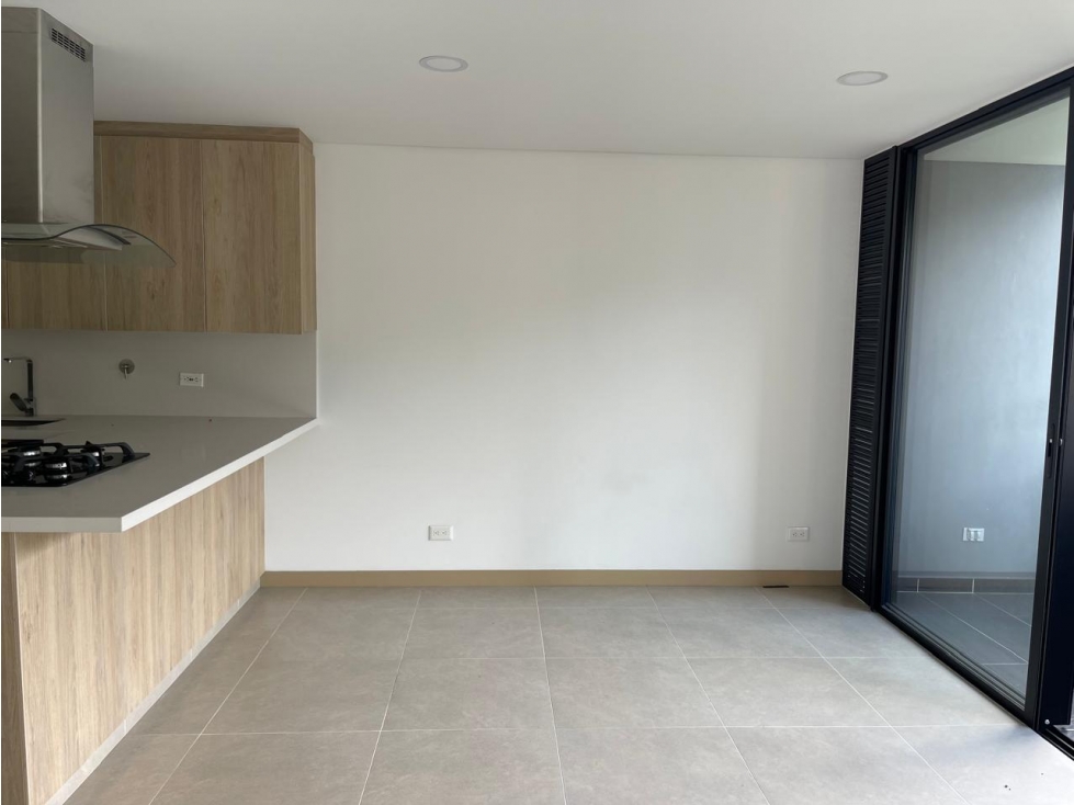 VENTA APARTAMENTO EN EL POBLADO SECTOR PALMAS COUNTRY CLUB — foto 5