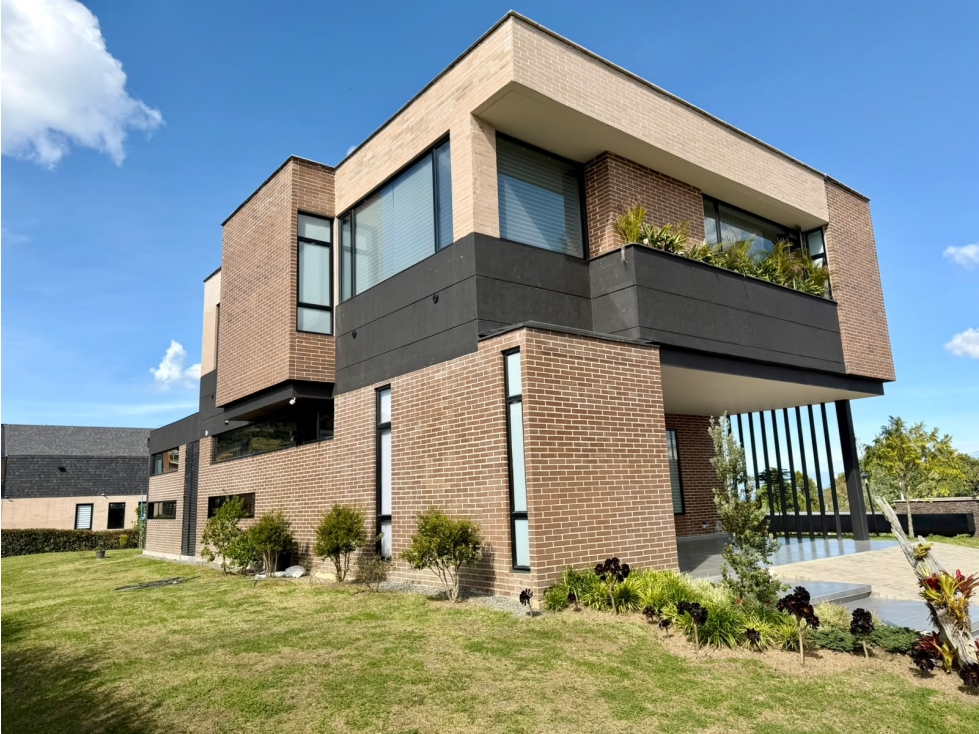 VENTA CASA CAMPESTRE EN EL ALTO DE LAS PALMAS — foto 2