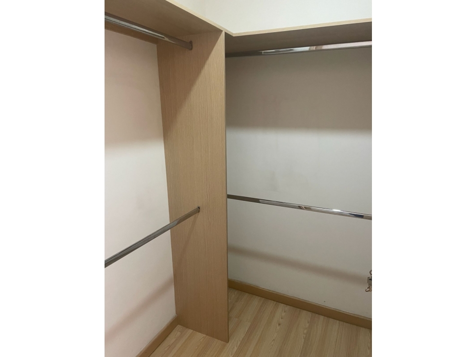 ARRIENDO APARTAMENTO AMOBLADO EN POBLADO - LOMA DE LOS GONZALEZ — foto 6