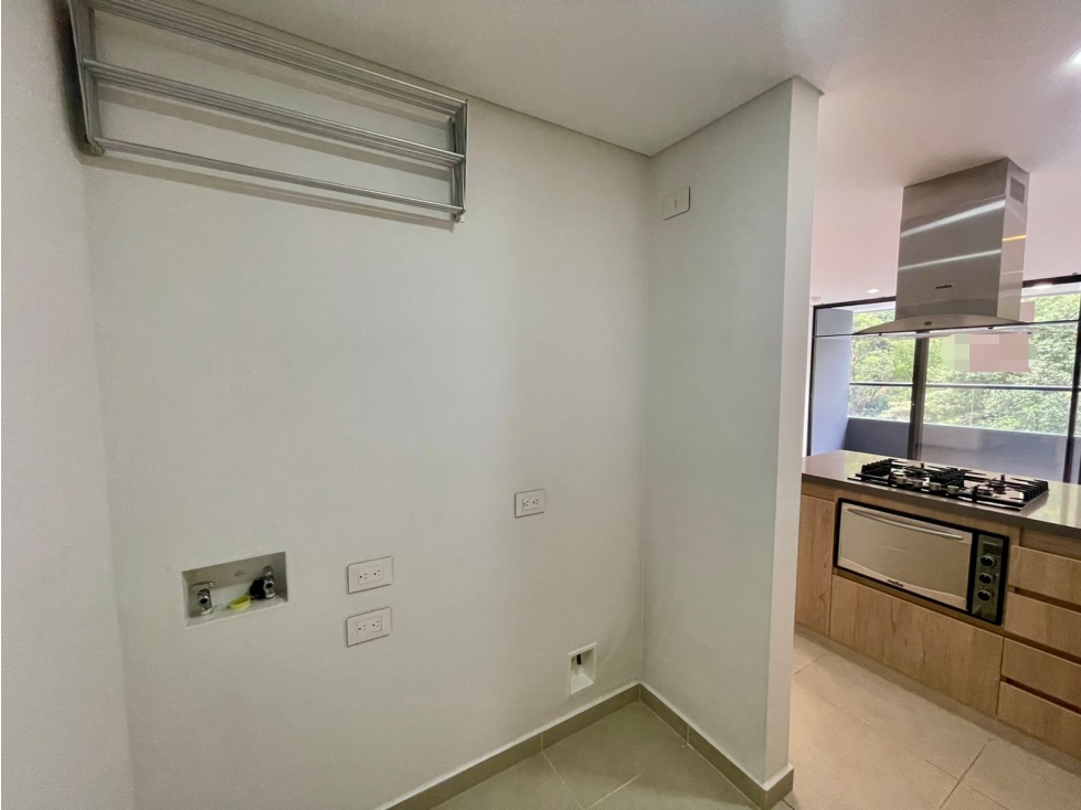 ARRIENDO APARTAESTUDIO EN POBLADO SECTOR PALMAS - COUNTRY CLUB — foto 5