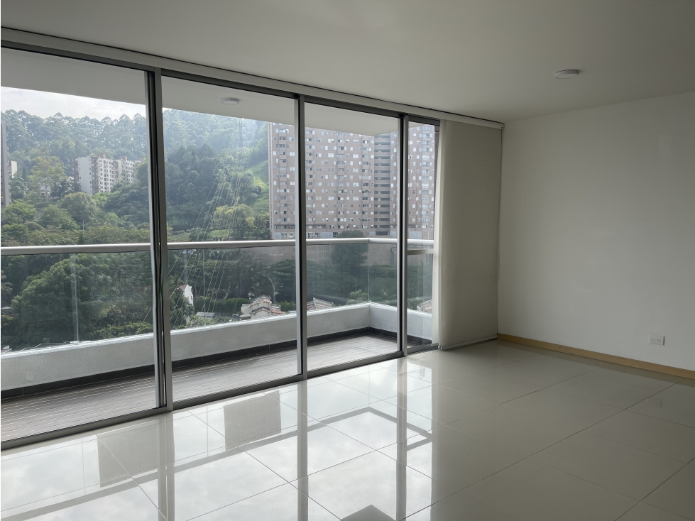 ARRIENDO APARTAMENTO SECTOR LOMA DEL INDIO EN EL POBLADO — foto 3