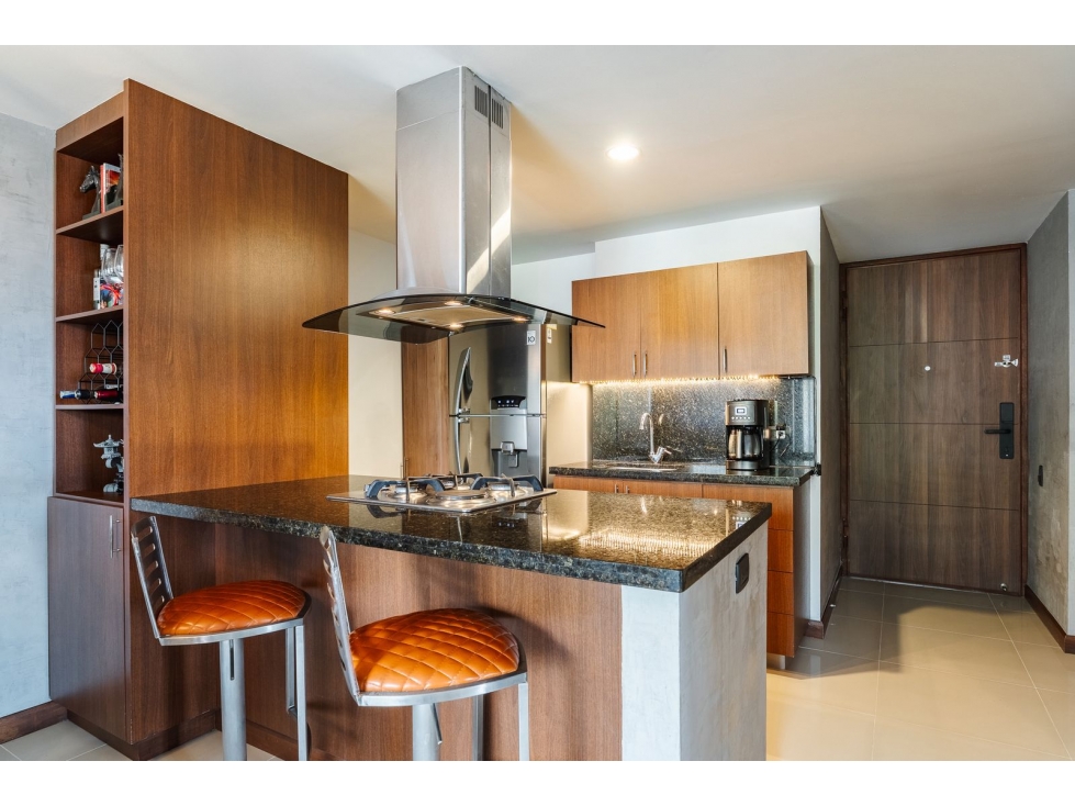 ARRIENDO APARTAMENTO AMOBLADO- POBLADO SECTOR LOMA DEL ÍNDIO — foto 2