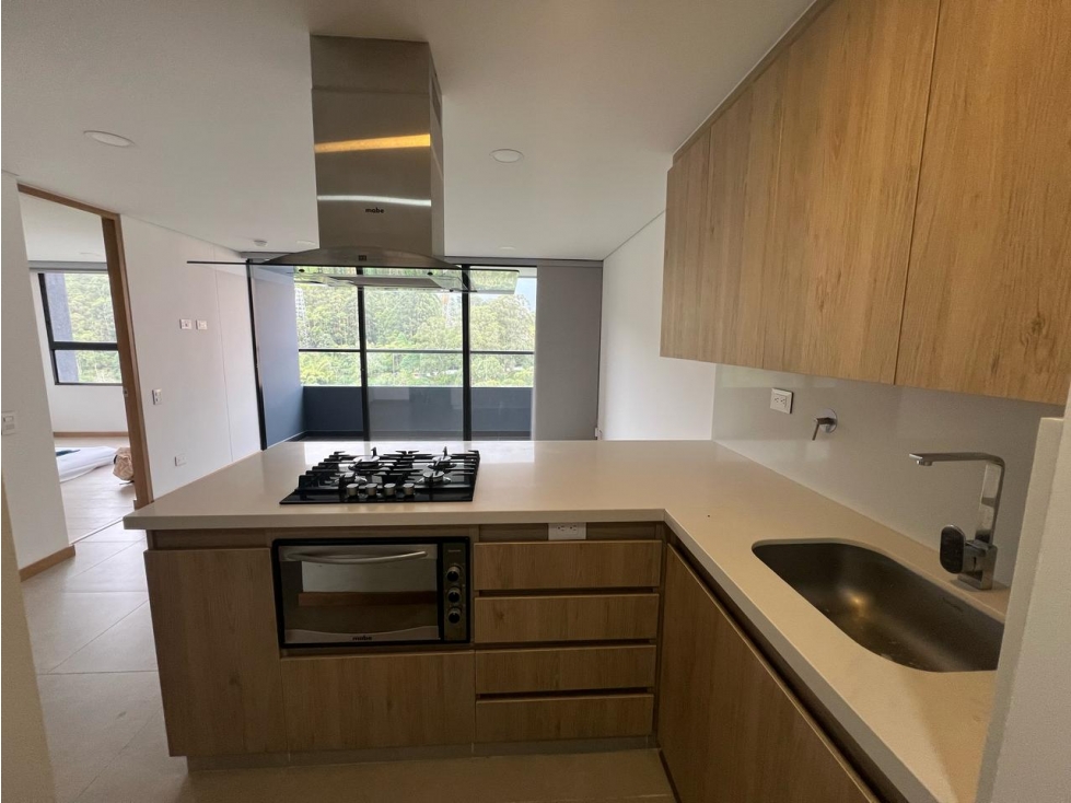 VENDO APARTAESTUDIO EN PALMAS COUNTRY CLUB EL POBLADO