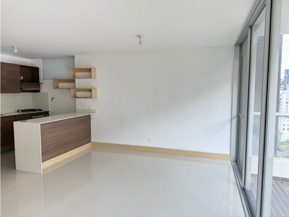 ARRIENDO APARTAMENTO EN EL POBLADO SECTOR LOMA DEL INDIO — foto 4