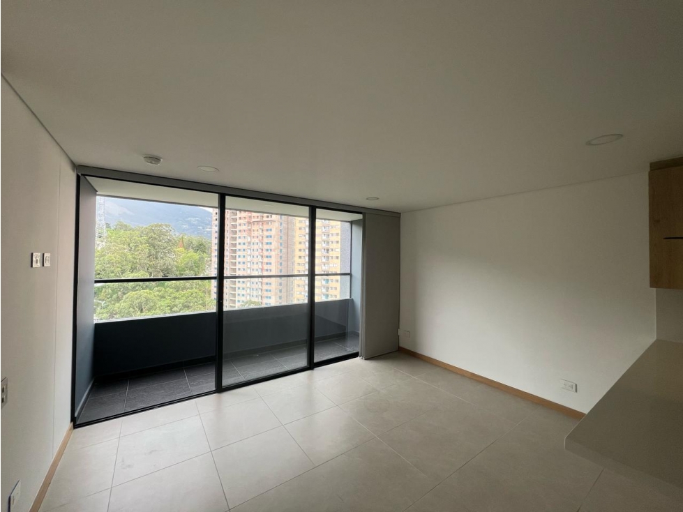 VENDO APARTAESTUDIO EN PALMAS COUNTRY CLUB EL POBLADO — foto 4