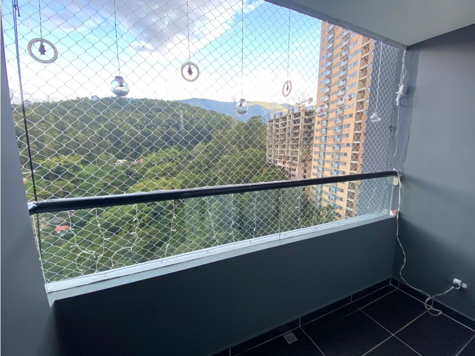 EN ARRIENDO APARTAMENTO EN LAS PALMAS COUNTRY CLUB