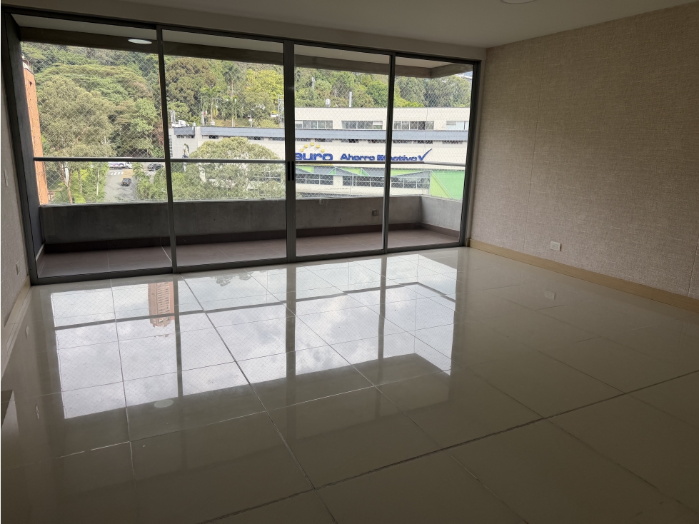 ARRIENDO APARTAMENTO EN EL POBLADO SECTOR CASTROPOL