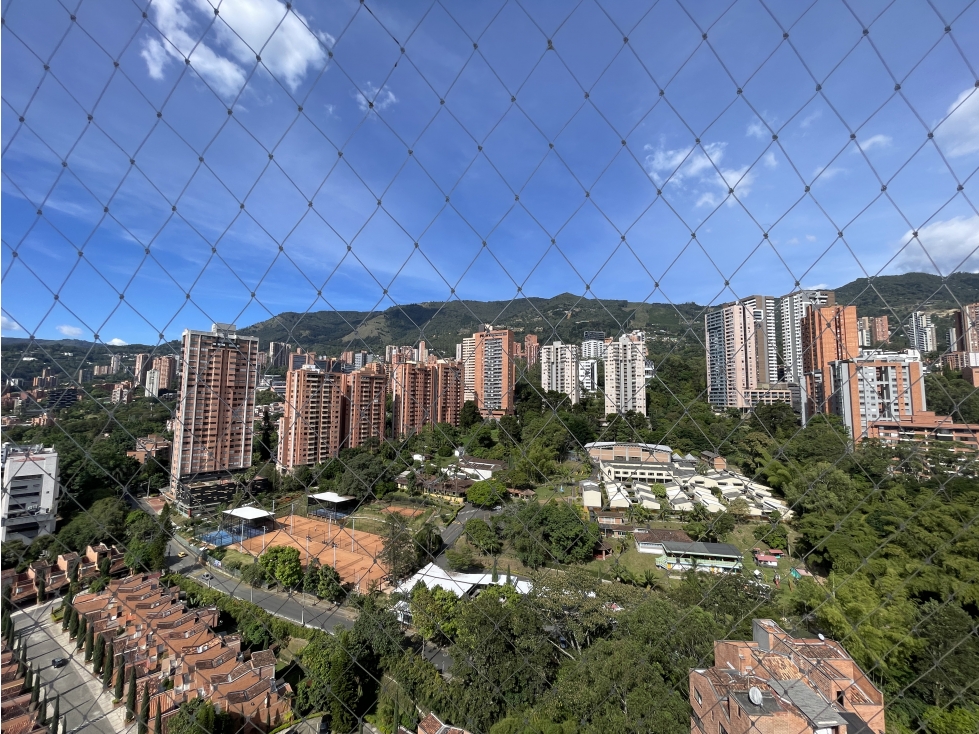 EN ARRIENDO APARTAMENTO EN EL POBLADO SECTOR LOS BALSOS — foto 5