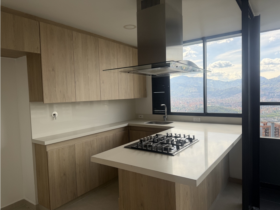 ARRIENDO APARTAMENTO EN EL POBLADO SECTOR LAS PALMAS — foto 3
