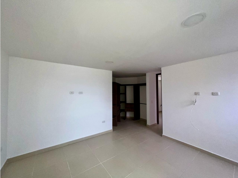 VENTA DE APARTAMENTO EN LAURELES CARCA AL ESTADIO ATANASIO GIRARDOT — foto 6