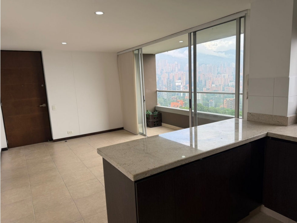 ARRIENDO APARTAMENTO EN EL POBLADO SECTOR PALMAS — foto 4