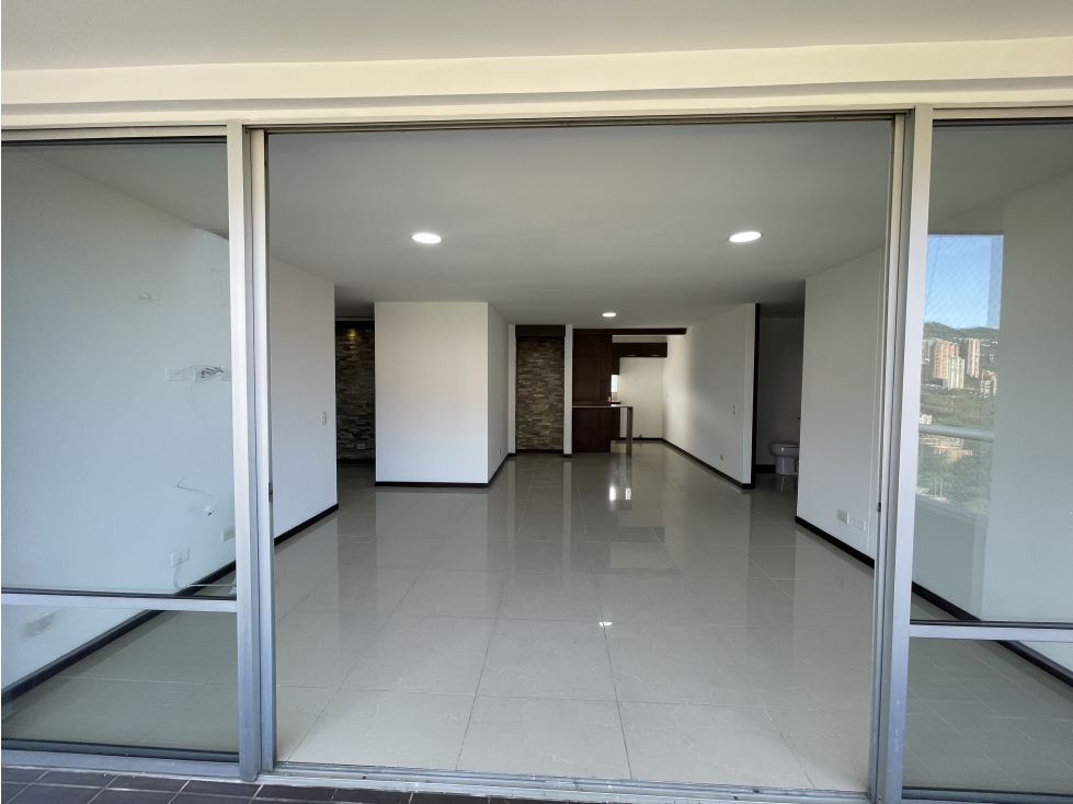 EN ARRIENDO APARTAMENTO EN EL POBLADO SECTOR LOS BALSOS — foto 6