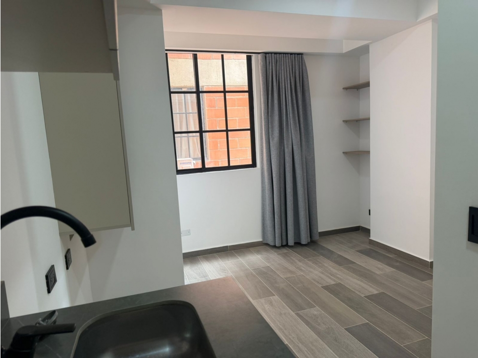ARRIENDO APARTALOFT EN LAURELES SECTOR CONQUISTADORES — foto 4