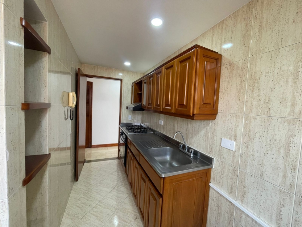 ARRIENDO APARTAMENTO SECTOR POBLADO