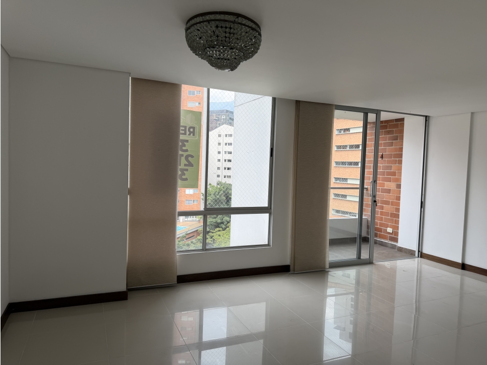 ARRIENDO APARTAMENTO EN EL POBLADO SECTOR SANTA MARÍA DE LOS ÁNGELES — foto 3