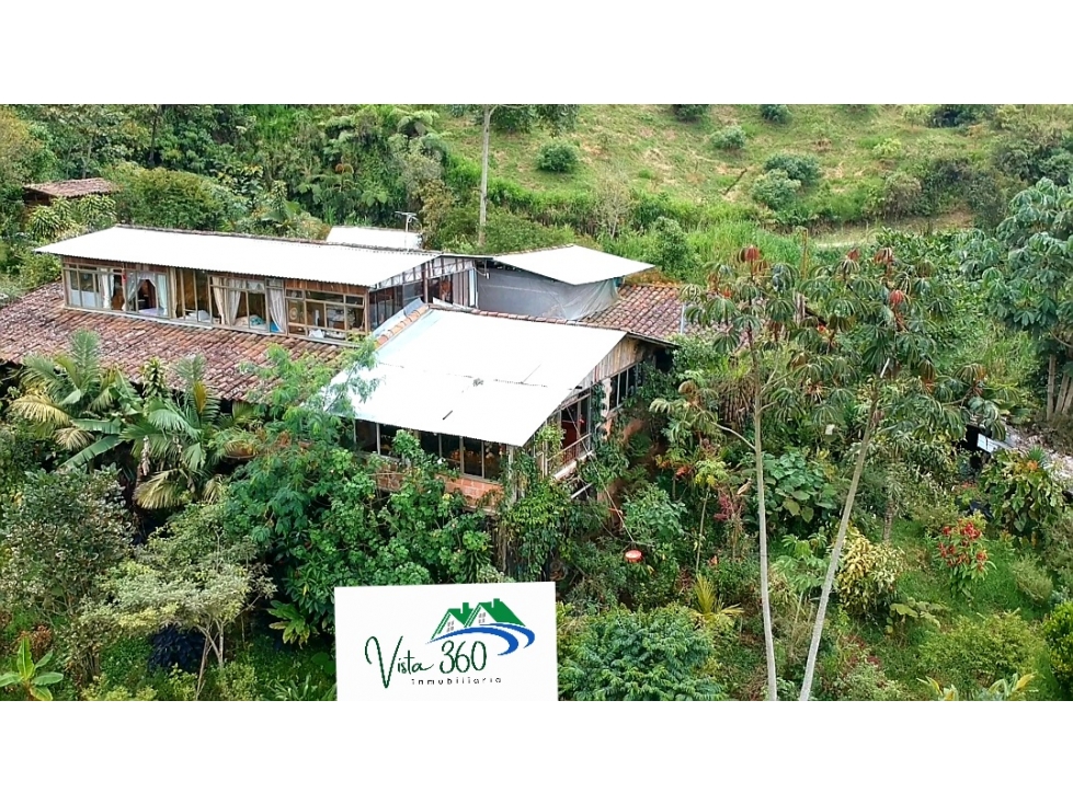 FINCA HOTEL EN VENTA - PEREIRA