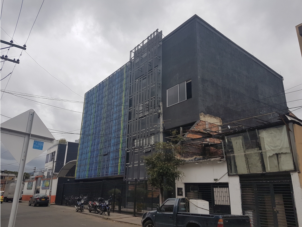 EDIFICIO EN VENTA O PARA ARRIENDO - NORTE DE BOGOTÁ