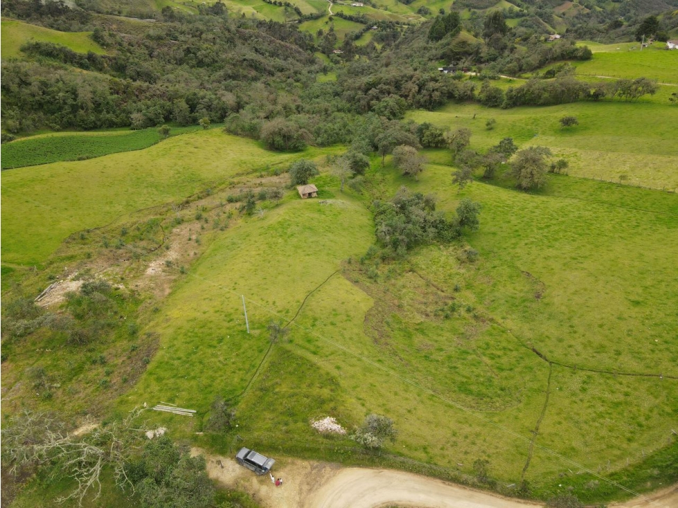 LOTE EN VENTA - A 10 MINUTOS DE GUATAVITA - 2