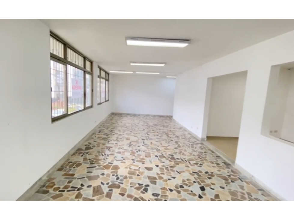 LOCAL COMERCIAL EN ARRIENDO - EL NOGAL