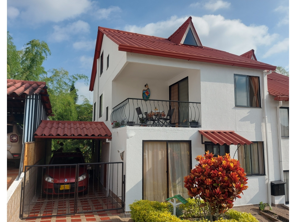 CASA EN VENTA AL NORTE DE ARMENIA - AV 19