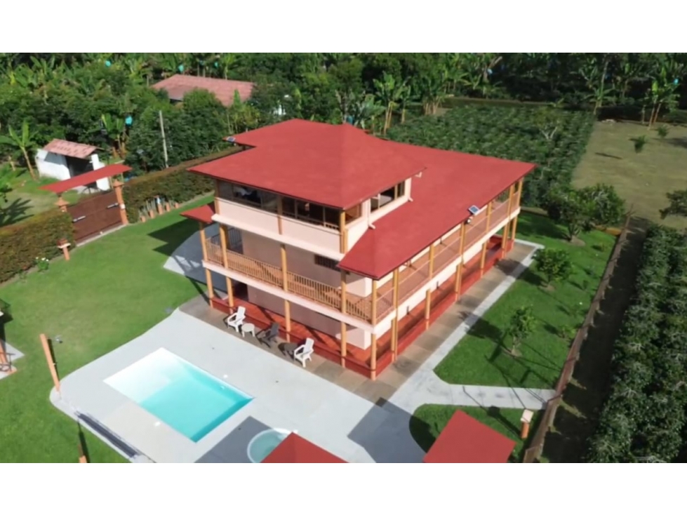 CASA CAMPESTRE EN VENTA EN ARMENIA - VÍA PUEBLO TAPAO
