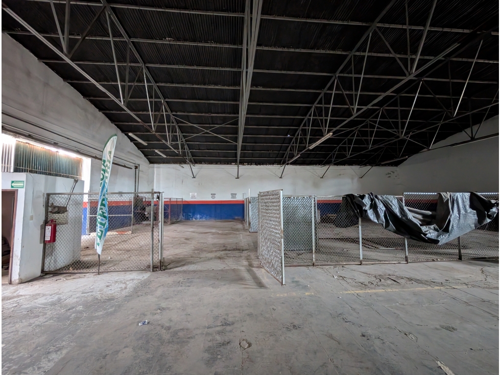 SE RENTA 636.75 M2 DE BODEGA EN EL CENTRO DE NAVOJOA!!! - 2