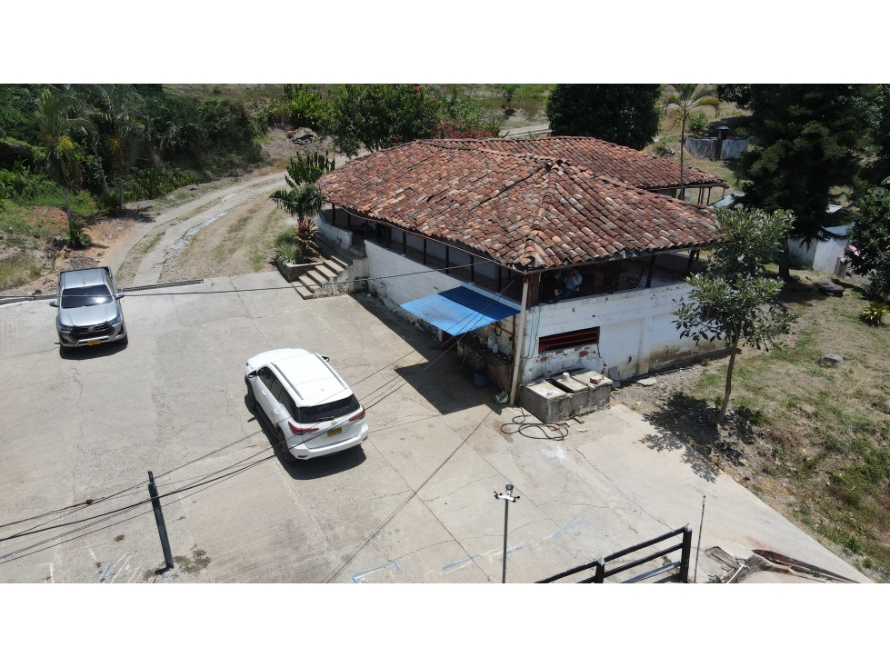 VENTA DE FINCA EN CARTAGO, VALLE, COLOMBIA - 4