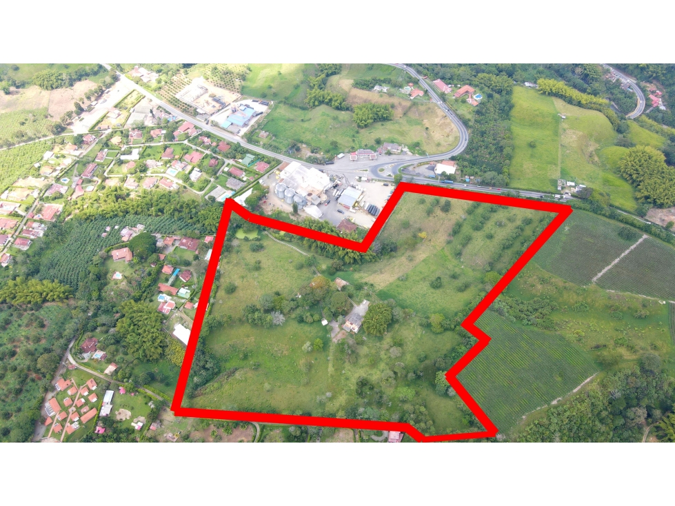 VENTA DE FINCA EN CALARCÁ, QUINDÍO, COLOMBIA - 2