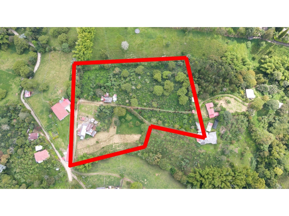 VENTA DE FINCA EN CIRCASIA, QUINDÍO, COLOMBIA — foto 2