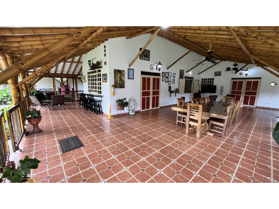 VENTA DE FINCA-HOTEL EN QUIMBAYA, QUINDÍO, COLOMBIA - 4