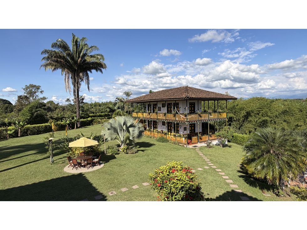 VENTA DE FINCA-HOTEL EN MONTENEGRO, QUINDÍO, COLOMBIA - 3