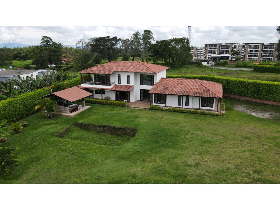 VENTA DE CASA CAMPESTRE EN ARMENIA, QUINDÍO, COLOMBIA