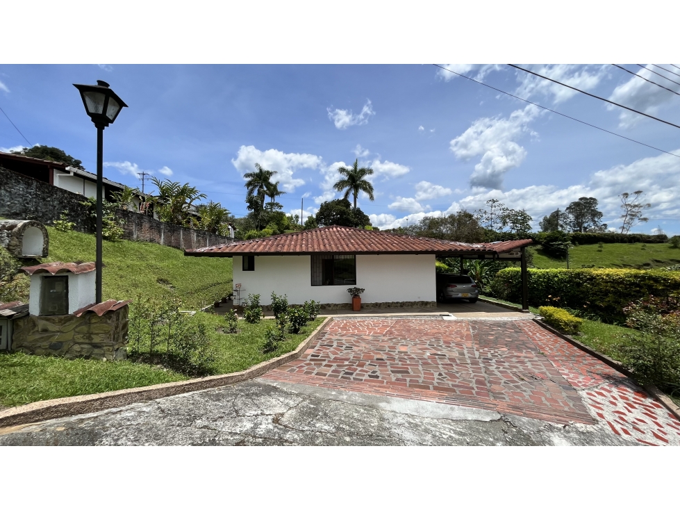 VENTA DE CASA CAMPESTRE EN ARMENIA, QUINDIO, COLOMBIA