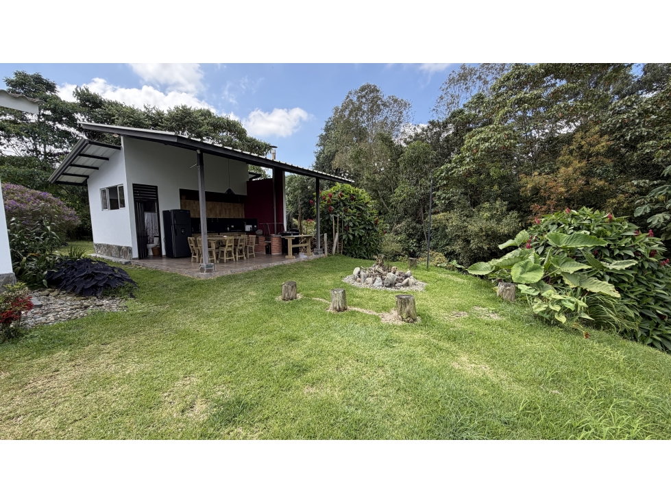 VENTA DE CASA CAMPESTRE EN CIRCASIA, QUINDÍO, COLOMBIA — foto 2