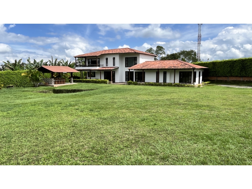 VENTA DE CASA CAMPESTRE EN ARMENIA, QUINDÍO, COLOMBIA — foto 2