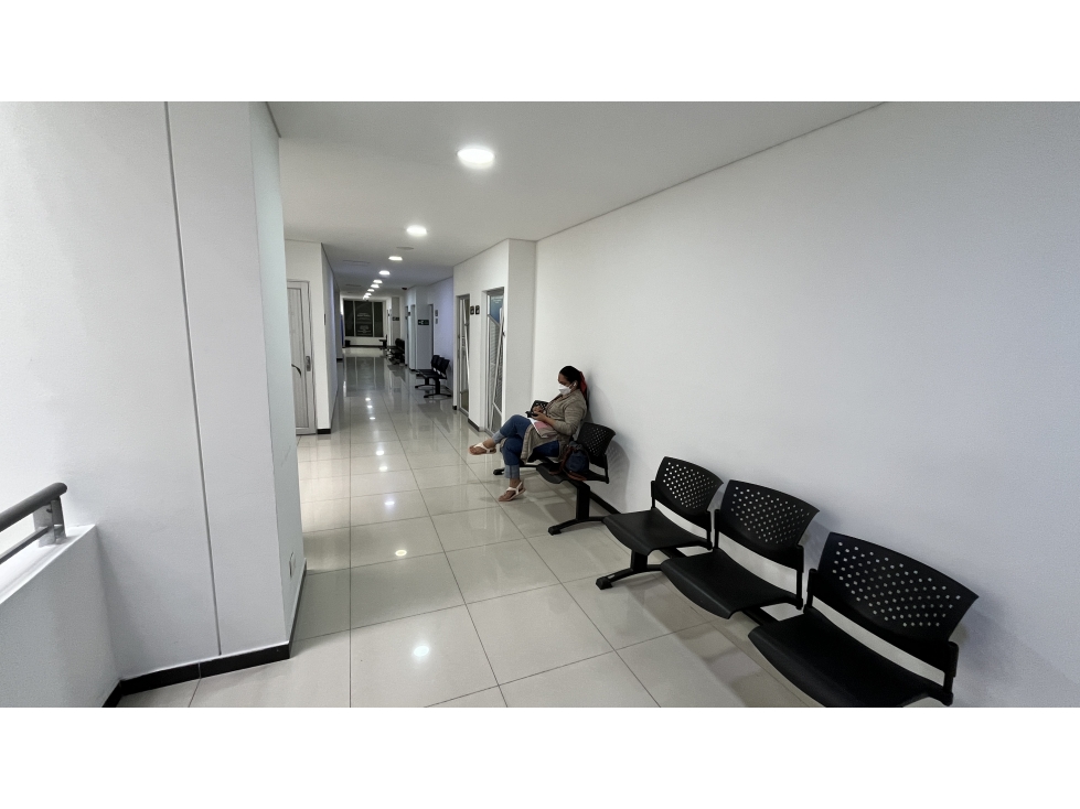 VENTA DE CONSULTORIO EN EL NORTE DE ARMENIA, QUINDÍO - 3