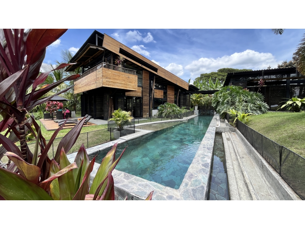 VENTA DE CASA CAMPESTRE EN ARMENIA, QUINDÍO, COLOMBIA