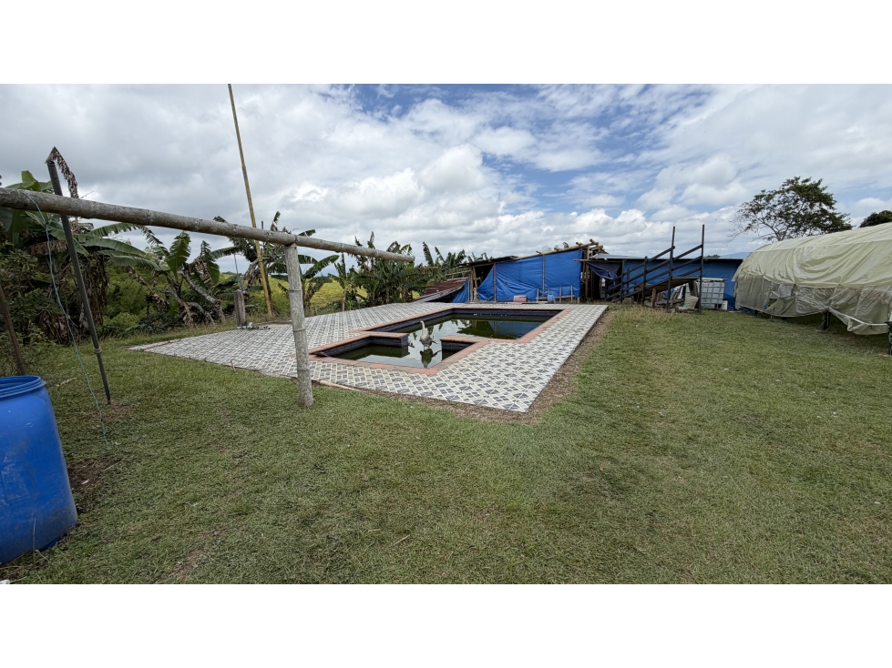 VENTA DE FINCA EN CIRCASIA, QUINDÍO, COLOMBIA — foto 2