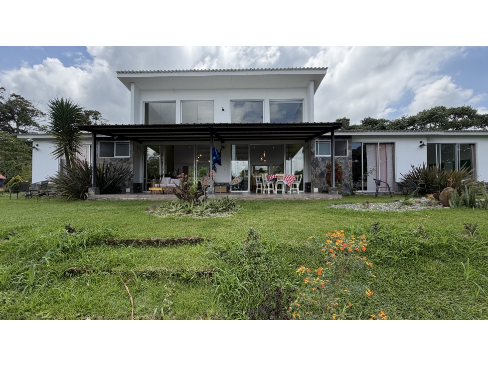 VENTA DE CASA CAMPESTRE EN CIRCASIA, QUINDÍO, COLOMBIA — foto 3