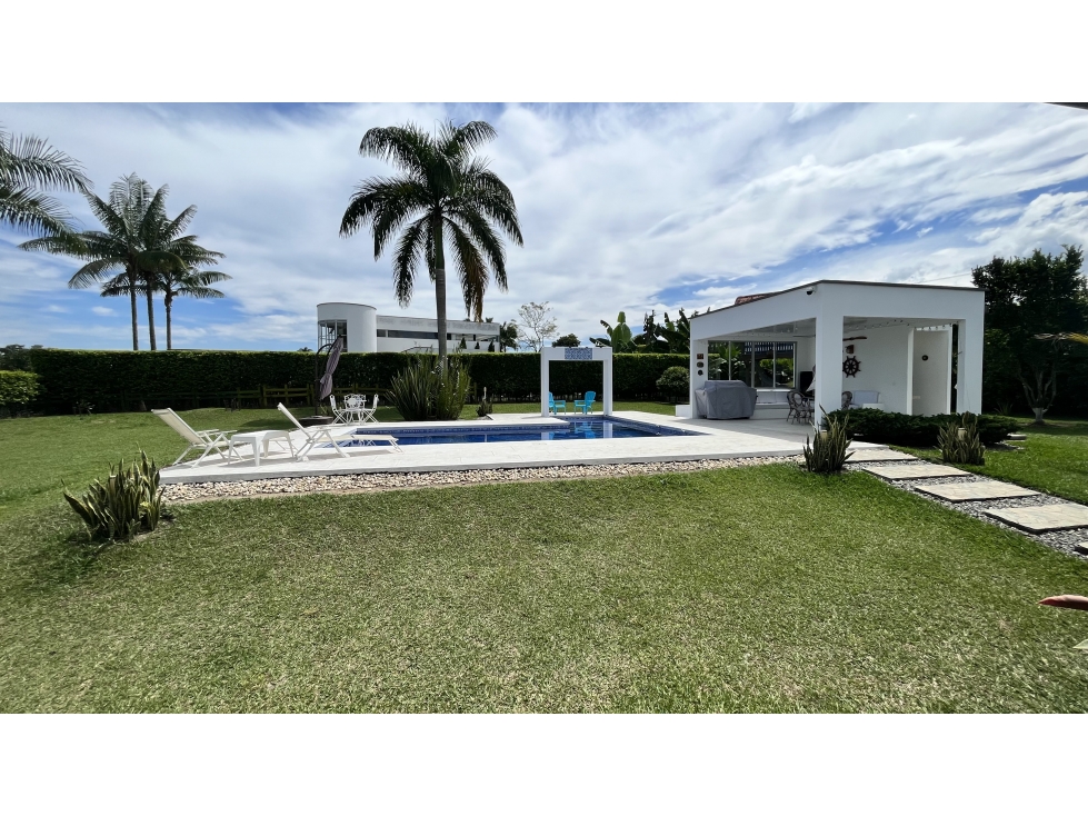 VENTA DE CASA CAMPESTRE EN ARMENIA, QUINDÍO, COLOMBIA