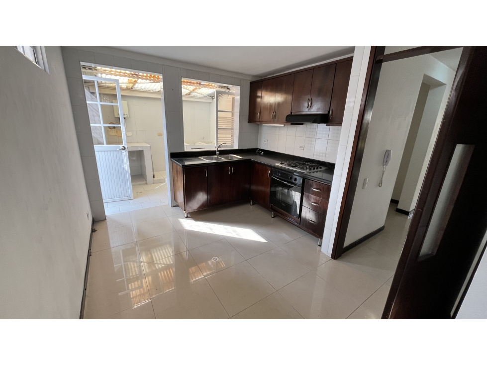VENTA DE CASA EN EL NORTE DE ARMENIA, QUINDÍO, COLOMBIA — foto 4